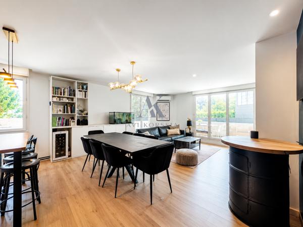 Lyon 6e - Appartement - T4 - 87 m² avec balcon