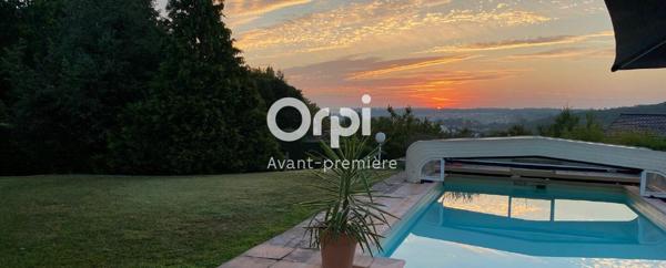 Maison à vendre    5 pièces •  Boulazac