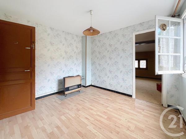 Maison à vendre  6 pièces - 165 m2 VOLVIC - 63