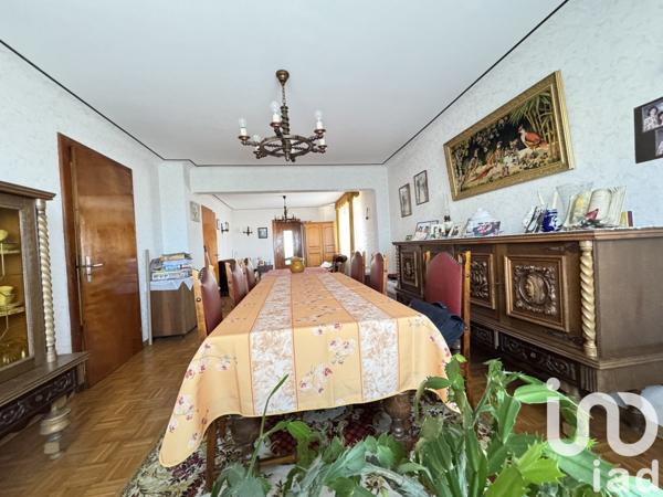 Maison à vendre 7 pièces 195 m² Guerstling