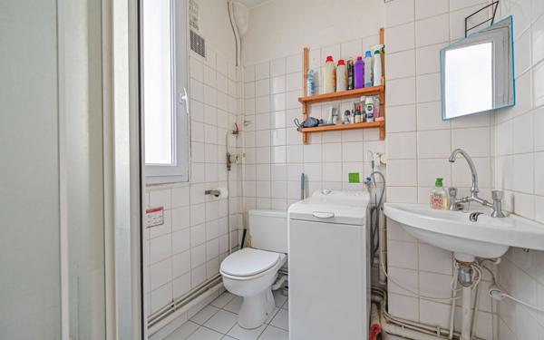 Appartement à vendre    1 pièce • 25 m2 Paris 20