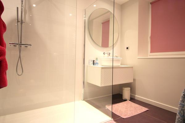 Magny-en-Vexin (95420) Cergy à 10 minutes, maison d'exeption 550m² sur terrain de 5770 m² piscine