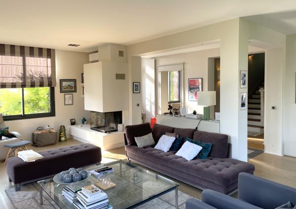 Magny-en-Vexin (95420) Cergy à 10 minutes, maison d'exeption 550m² sur terrain de 5770 m² piscine