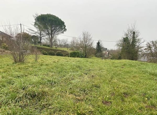Terrain à vendre |  Meyssac |  2362 m²