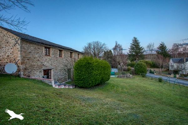 Grange à vendre |  Sousceyrac |  7 pièces | 180 m²