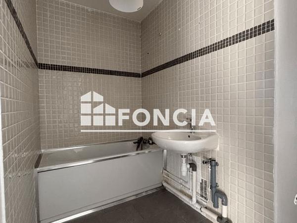 À vendre Appartement 2 pièces 50 m² - Valence 26000