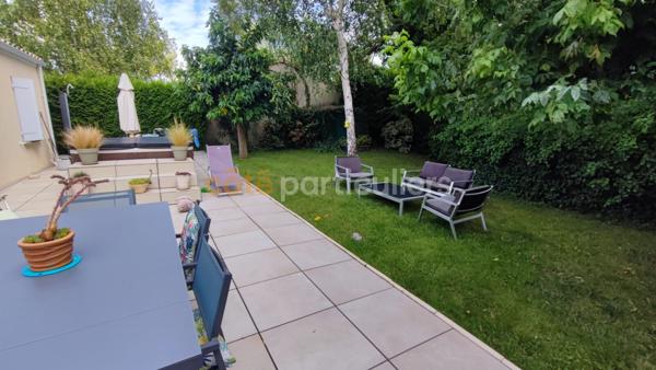 Vente
                Maison98 m² - 5 Pièces -
                    ROYAN (17200)