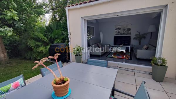 Vente
                Maison98 m² - 5 Pièces -
                    ROYAN (17200)