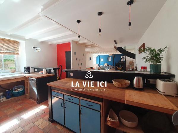 Maison de village rénovée avec charme à Plouharnel