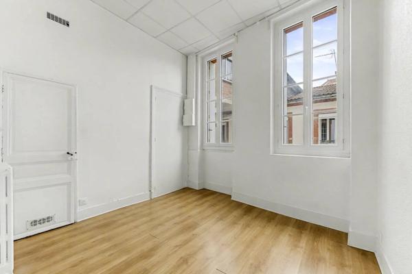 Appartement T4 - 110 m2 - Allée Jean Jaurès
