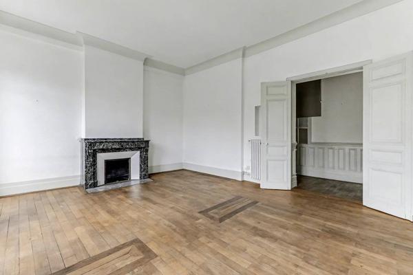 Appartement T4 - 110 m2 - Allée Jean Jaurès