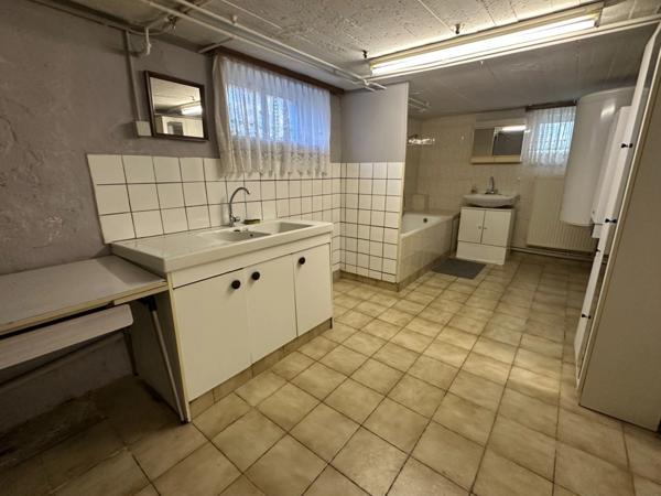 Maison à vendre 4 pièces CREUTZWALD (57) avec garage et jardin