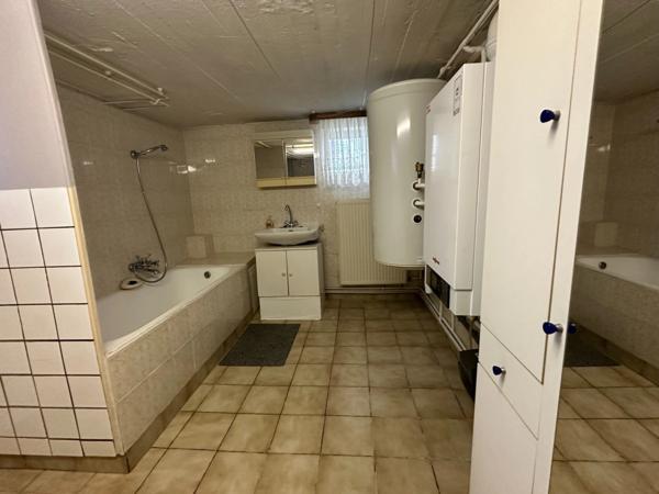 Maison à vendre 4 pièces CREUTZWALD (57) avec garage et jardin