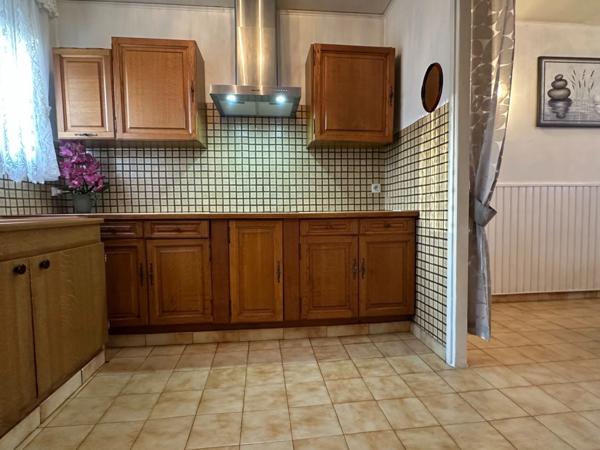 Maison à vendre 4 pièces CREUTZWALD (57) avec garage et jardin