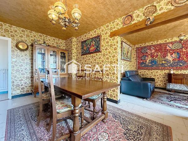 Grand T3 de 74 m2 à rénover (ancien T4) - balcon