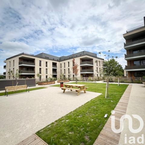 Appartement à vendre 2 pièces 43 m² Saint-Cyr-l'École