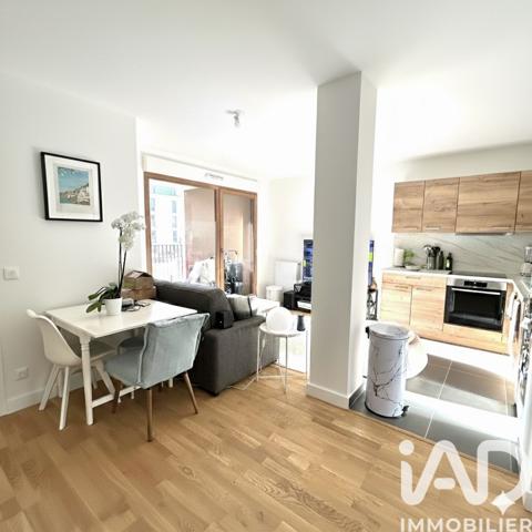 Appartement à vendre 2 pièces 43 m² Saint-Cyr-l'École
