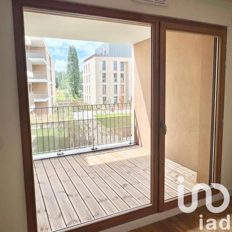 Appartement à vendre 2 pièces 43 m² Saint-Cyr-l'École