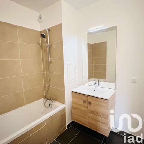 Appartement à vendre 2 pièces 43 m² Saint-Cyr-l'École