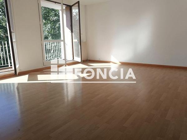 Location Appartement 3 pièces 76.25 m² - 18 RESIDENCE VAL LA CROIX Wissous 91320
