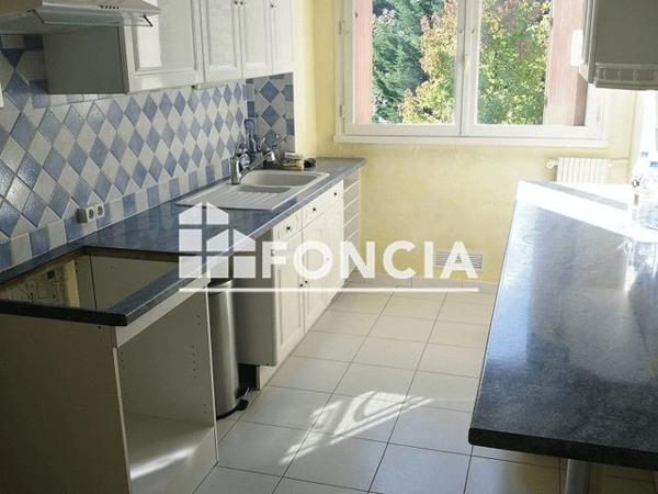 Location Appartement 3 pièces 76.25 m² - 18 RESIDENCE VAL LA CROIX Wissous 91320