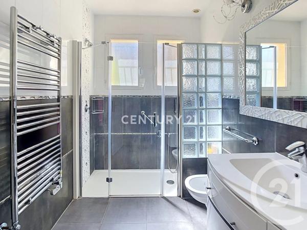 Maison à vendre  6 pièces - 169,28 m 2   CARNOUX EN PROVENCE  - 13