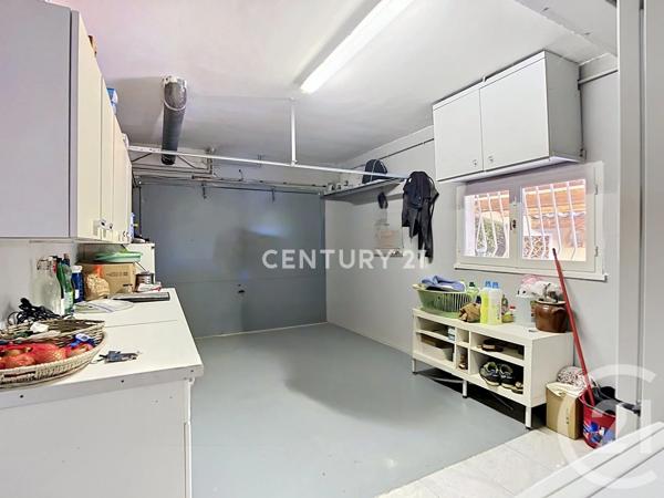 Maison à vendre  6 pièces - 169,28 m 2   CARNOUX EN PROVENCE  - 13