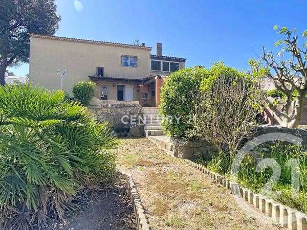 Maison à vendre  6 pièces - 169,28 m 2   CARNOUX EN PROVENCE  - 13