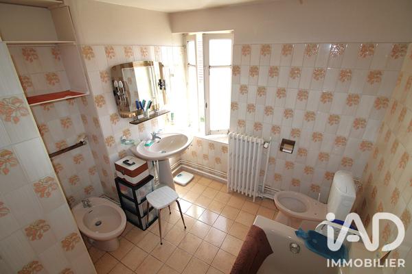 Maison à vendre 9 pièces 177 m² Saint-Dizier-Masbaraud