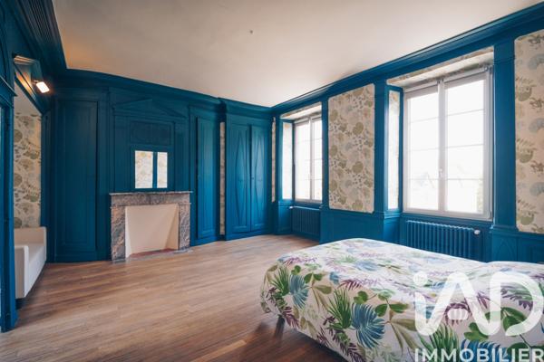 Maison à vendre 12 pièces 328 m² Mayenne