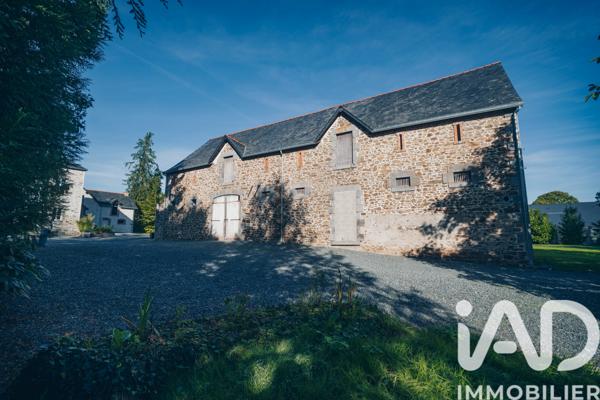 Maison à vendre 12 pièces 328 m² Mayenne