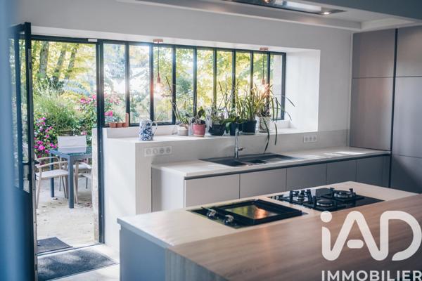 Maison à vendre 12 pièces 328 m² Mayenne