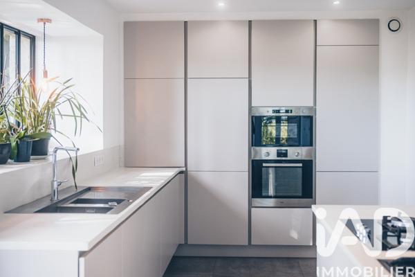 Maison à vendre 12 pièces 328 m² Mayenne