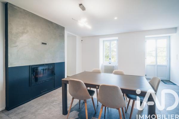 Maison à vendre 12 pièces 328 m² Mayenne