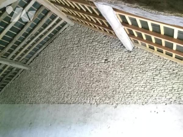 ARTENAY 10' MAISON EN PIERRE ENTIÈREMENT A RENOVER AVEC TERRAIN CONSTRUCTIBLE