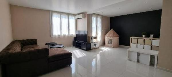 Appartement T4 de 88 m² avec garage - cave, balcon et loggias