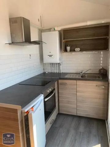 Appartement à louer 1 pièce 30.82m² Niort (79000)