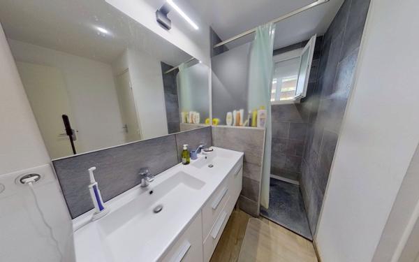 Appartement à vendre    4 pièces • 64 m2 Lyon 9