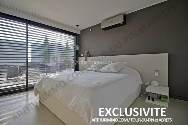 Vente Villa 6 pièces 222 m2 à La Tour-du-Pin