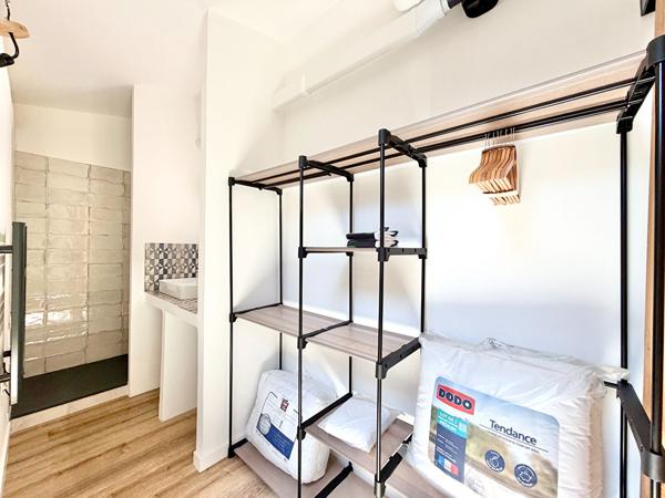 Maison 2 pièce(s) avec jardin et dependance 77.42 m2