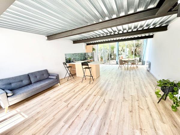 Maison 2 pièce(s) avec jardin et dependance 77.42 m2