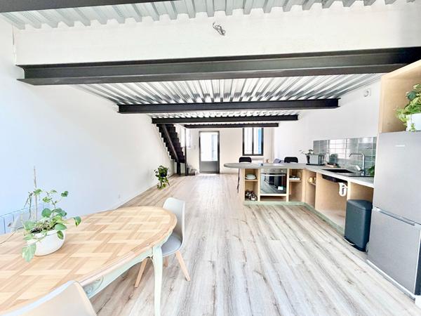 Maison 2 pièce(s) avec jardin et dependance 77.42 m2