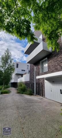 Appartement à louer 3 pièces 70.5m² Lille (59160)