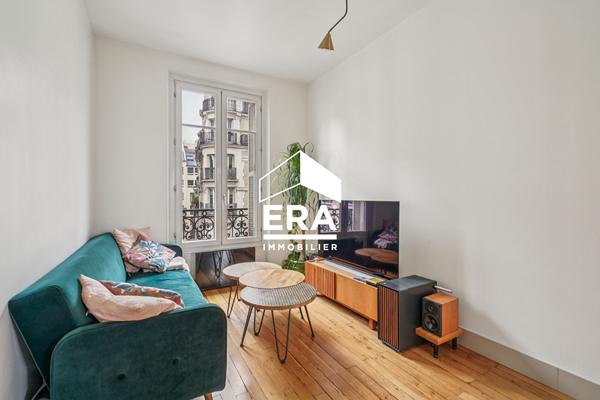 Appartement Paris 3 pièce(s) 52.34 m2