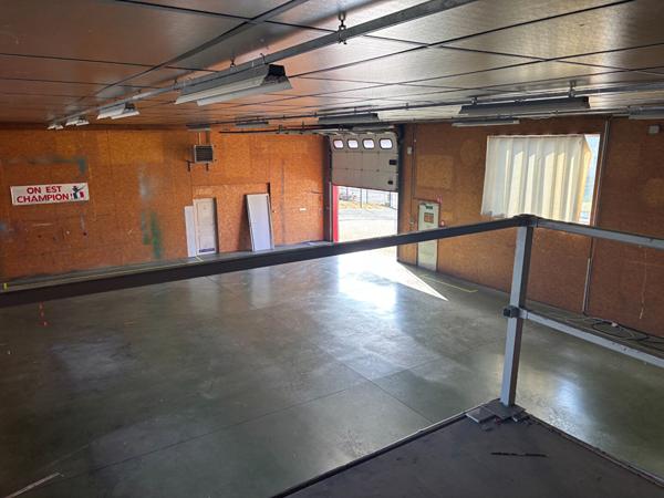 LOCAL PROFESSIONNEL A BELFORT 400M² SUR  1292M² de terrain
