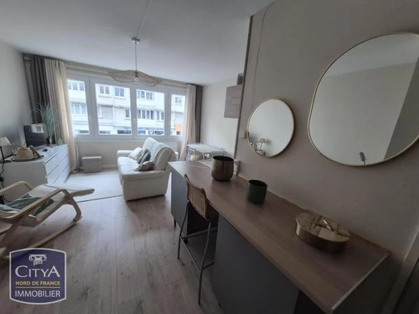 Appartement à louer 2 pièces 32.55m² Boulogne-sur-Mer (62200)