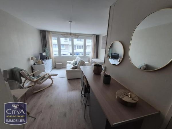 Appartement à louer 2 pièces 32.55m² Boulogne-sur-Mer (62200)