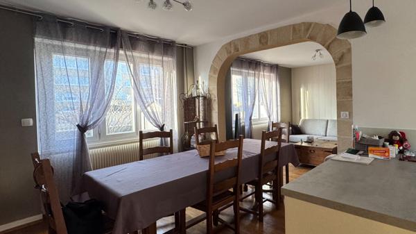 Maison - 5 pièces - 107 m²