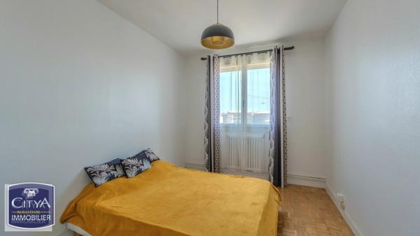 Appartement à vendre 4 pièces 98m² Montauban (82000)