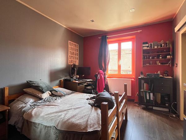 Maison - 7 pièces - 170 m²